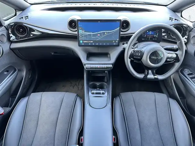 ＢＹＤ ＢＹＤ ドルフィン ベースライン 島根県 2025(令7)年 0.1万km ガンＭ 登録時走行距離428Km/ワンオーナー/充電ケーブル車載/保証証/取扱説明書/12.8インチ電動回転式タッチスクリーン/アラウンドビューモニター/衝突軽減ブレーキ/前後コーナーセンサー/ブラインドスポットモニター/LEDヘッドライト/追従型クルーズコントロール/前席パワーシート/前席シートヒーター/電動格納ミラー/プッシュスタート/スマートキー/禁煙車