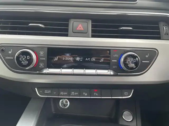 アウディ Ａ４ 2.0TFSIスポーツ S ライン PKG 富山県 2018(平30)年 5.8万km グレイシアホワイトメタリック アラウンドビューモニター／/メーカーナビ／/フルセグＴＶ／/Ｂｌｕｅｔｏｏｔｈ／/ＤＶＤ再生／/ビルトインＥＴＣ２．０／/パワーバックドア／/パワーシート／/シートヒーター／/ルーフレール／/ＬＥＤオートライト/レーダークルーズコントロール/アクティブレーンアシスト/サイドアシスト/渋滞アシスト/インテリジェントグライディング/パーキングエイド/パドルシフト