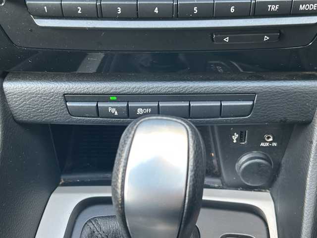 ＢＭＷ Ｘ１ sDrive 18i 東京都 2015(平27)年 5.2万km アルピンホワイトⅢ HDDナビ/バックカメラ/ETC2.0/CD/DVD/BT/USB/前後ドライブレコーダー付き/ウインカーミラー/電動格納ミラー/プッシュスタート/パーキングアシスト/横滑り防止装置/前後コーナーセンサー/オートマチックハイビーム/純正アルミホイール/純正LEDライト/トノカバー/スマートキー/保証書/取扱説明書