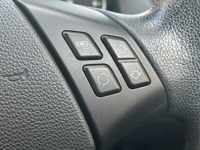 ＢＭＷ Ｘ１ sDrive 18i 東京都 2015(平27)年 5.2万km アルピンホワイトⅢ HDDナビ/バックカメラ/ETC2.0/CD/DVD/BT/USB/前後ドライブレコーダー付き/ウインカーミラー/電動格納ミラー/プッシュスタート/パーキングアシスト/横滑り防止装置/前後コーナーセンサー/オートマチックハイビーム/純正アルミホイール/純正LEDライト/トノカバー/スマートキー/保証書/取扱説明書