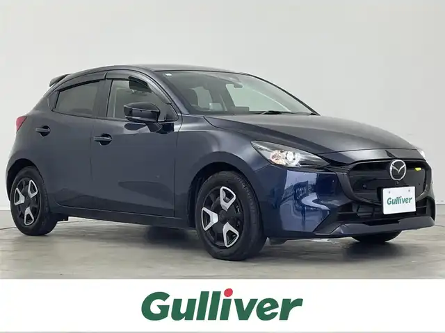 マツダ マツダ２ 15BD 埼玉県 2023(令5)年 0.9万km ディープクリスタルブルーマイカ 純正ナビゲーション/【CD/DVD/BT/USB/TV】/セーフティクルーズパッケージ/スマートブレーキサポート/レーンキープアシストシステム/レーダークルーズコントロール/交通標識認識システム/アクティブドライビングディスプレイ（カラー）/バックカメラ/ドライブレコーダー/ETC/LEDオートライト/純正フロアマット/ドアバイザー