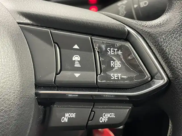 マツダ マツダ２ 15BD 埼玉県 2023(令5)年 0.9万km ディープクリスタルブルーマイカ 純正ナビゲーション/【CD/DVD/BT/USB/TV】/セーフティクルーズパッケージ/スマートブレーキサポート/レーンキープアシストシステム/レーダークルーズコントロール/交通標識認識システム/アクティブドライビングディスプレイ（カラー）/バックカメラ/ドライブレコーダー/ETC/LEDオートライト/純正フロアマット/ドアバイザー