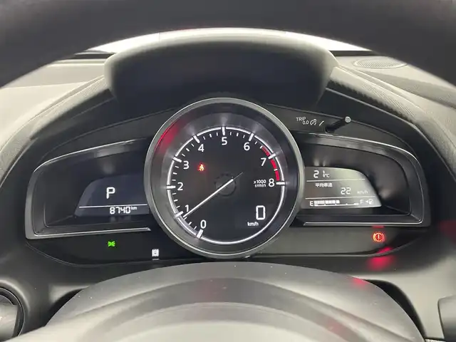 マツダ マツダ２ 15BD 埼玉県 2023(令5)年 0.9万km ディープクリスタルブルーマイカ 純正ナビゲーション/【CD/DVD/BT/USB/TV】/セーフティクルーズパッケージ/スマートブレーキサポート/レーンキープアシストシステム/レーダークルーズコントロール/交通標識認識システム/アクティブドライビングディスプレイ（カラー）/バックカメラ/ドライブレコーダー/ETC/LEDオートライト/純正フロアマット/ドアバイザー