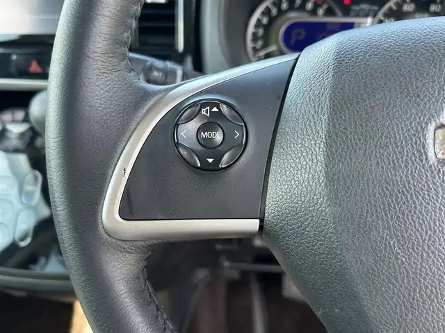 日産 デイズ ルークス ハイウェイスター Xターボ 愛知県 2018(平30)年 7.9万km スパークリングレッドM スマートキー/プッシュスタート/純正ナビ/TV/BT/全方位カメラ/ETC/純正14インチAW/片側パワースライドドア/衝突被害軽減システム/レーンキープアシスト/オートライト/ドライブレコーダー/純正フロアマット/純正ドアバイザー/LEDヘッドライト