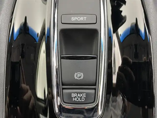 ホンダ ヴェゼル ハイブリッド X Lパッケージ 富山県 2014(平26)年 7.9万km ティンテッドシルバーM 4WD/ワンオーナー/寒冷地仕様/純正ナビ（AM/FM/CD/DVD/USB/BT）/フルセグTV/クルーズコントロール/オートライト/LEDヘッドライト/横滑り防止装置/ハーフレザーシート/前席シートヒーター/ドライブレコーダー/パドルシフト/スマートキー×２/プッシュスタート/純正フロアマット