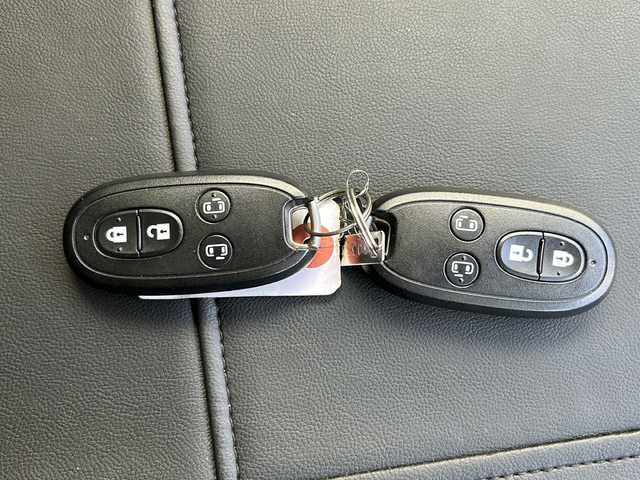 スズキ エブリィ ワゴン PZターボ スペシャル 福岡県 2017(平29)年 4.5万km パールホワイト 純正7型ナビ(CD/DVD/BT/フルセグTV)/バックカメラ/両側パワースライドドア/左側オートステップ/ステアリングスイッチ/電動格納ミラー/プッシュスタート/レザー調シートカバー/ハンドルカバー装着
