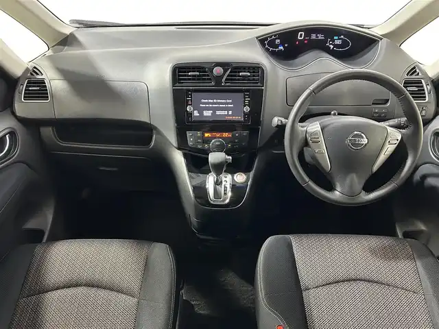 日産 セレナ HWS S HV Vセレ +SeftyⅡ 大阪府 2016(平28)年 6.1万km ダイヤモンドブラック 純正ナビTV 360カメラ 両側パワースライドドア クルーズコントロール 衝突軽減ブレーキ レーンアシスト スマートキー プッシュスタート リアオートエアコン ドライブレコーダー ETC ワンオーナー