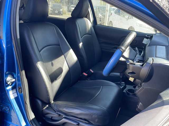 トヨタ アクア S 福島県 2013(平25)年 4.7万km コバルトブルーメタリック ＫＥＮＷＯＯＤナビ　バックＣ　ＥＴＣ　スマートキー　フルセグ　ＢＴ　ドアバイザー　電格ミラー　ＥＶモード　ＥＣＯモード　ステリモ　シフトノブＧＲ仕様　社外１５インチ夏タイヤ付ＡＷ　ＬＥＤ　フォグランプ