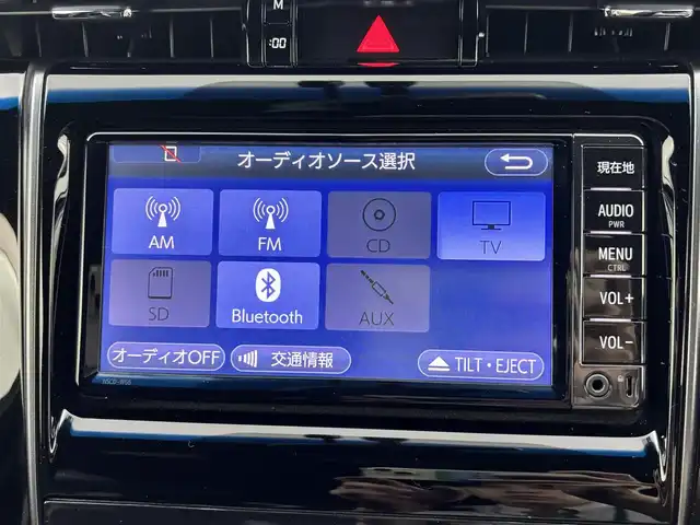 トヨタ ハリアー エレガンス G’s 福岡県 2017(平29)年 4.4万km ブラッキッシュアゲハガラスフレーク 純正ナビ／フルセグＴＶ　/バックカメラ　/ＥＴＣ　/衝突軽減ブレーキ　/レーンキープ　/横滑り防止装置　/アイドリングストップ　/ＭＴモード付ＡＴ　/ハーフレザー　/パワーシート　/純正１９インチＡＷ　/ＬＥＤヘッドライト
