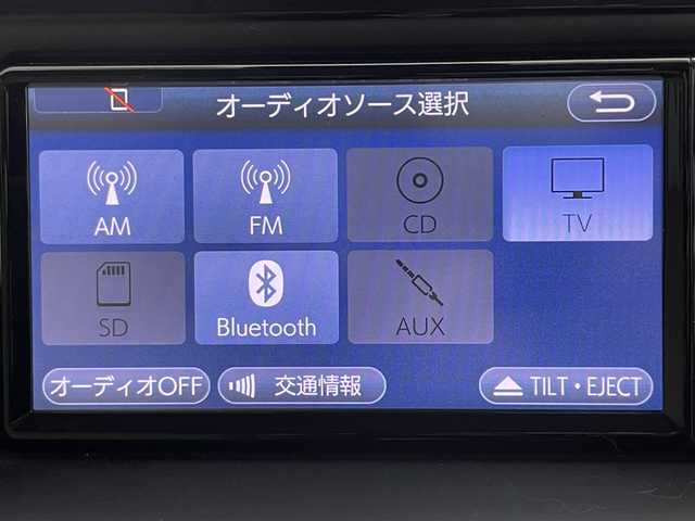 トヨタ ノア G 道央・札幌 2017(平29)年 6.7万km ダークシェリーマイカM ・４WD/・寒冷地仕様/・純正SDナビ/・CD/BT/ワンセグ/SD/AUX/・バックカメラ/・ETC/・前方ドライブレコーダー/・衝突軽減ブレーキ/・横滑り防止装置/・クルーズコントロール/・アイドリングストップ/・レーンキープアシスト/・LEDヘッドライト/・オートマチックハイビーム/・フォグ/・片側パワースライドドア/・レザー調シートカバー（ベージュ）/・積込社外17インチAW夏タイヤ（205/50R17残6分）/・ドアバイザー/・ステアリングスイッチ/・nanoe/・スペアキー/・保証書・取扱説明書