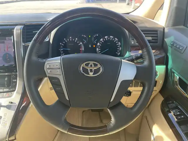 トヨタ アルファード 240G 富山県 2012(平24)年 4.9万km ホワイトパールクリスタルシャイン ワンオーナー／/ダブルサンルーフ／/純正８インチナビ／/フルセグＴＶ／/Ｂｌｕｅｔｏｏｔｈ／/ＤＶＤ再生／/車高調／/両側パワースライドドア／/パワーバックドア／/前席パワーシート／/７人乗り／/ＥＴＣ／/コーナーセンサー／/キセノンオートライト//LEDフォグライト/