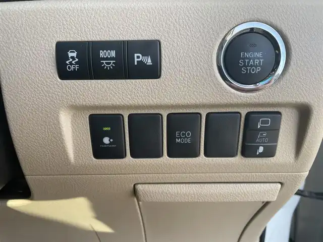 トヨタ アルファード 240G 富山県 2012(平24)年 4.9万km ホワイトパールクリスタルシャイン ワンオーナー／/ダブルサンルーフ／/純正８インチナビ／/フルセグＴＶ／/Ｂｌｕｅｔｏｏｔｈ／/ＤＶＤ再生／/車高調／/両側パワースライドドア／/パワーバックドア／/前席パワーシート／/７人乗り／/ＥＴＣ／/コーナーセンサー／/キセノンオートライト//LEDフォグライト/