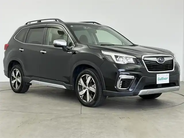 スバル フォレスター ハイブリッド アドバンス 愛知県 2018(平30)年 3.1万km クリスタルブラックシリカ アイサイト/サンルーフ/純正ナビ/Bluetooth接続/DVD/CD/フルセグTV/AM/FM/バック/サイドカメラ/ETC/レザーシート/メモリー付きパワーシート/シートヒーター/レーダークルーズコントロール/ステアリングスイッチ/ステアリングヒーター/クリアランスソナー/LEDヘッドライト/純正18インチアルミホイール