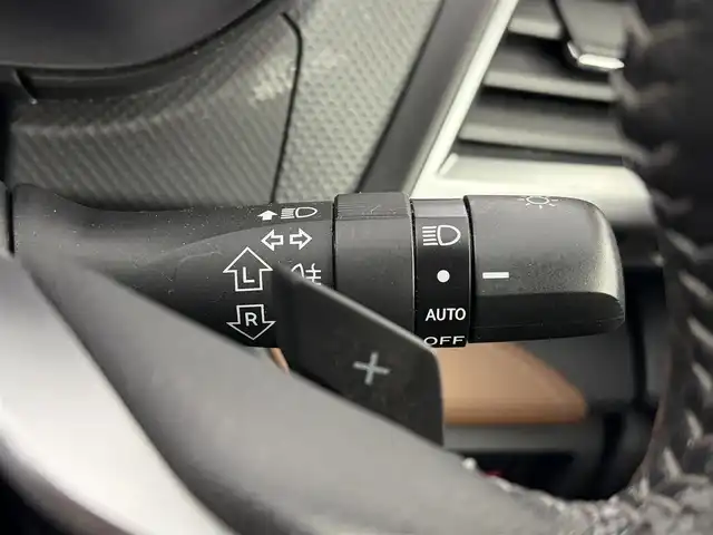 スバル フォレスター ハイブリッド アドバンス 愛知県 2018(平30)年 3.1万km クリスタルブラックシリカ アイサイト/サンルーフ/純正ナビ/Bluetooth接続/DVD/CD/フルセグTV/AM/FM/バック/サイドカメラ/ETC/レザーシート/メモリー付きパワーシート/シートヒーター/レーダークルーズコントロール/ステアリングスイッチ/ステアリングヒーター/クリアランスソナー/LEDヘッドライト/純正18インチアルミホイール