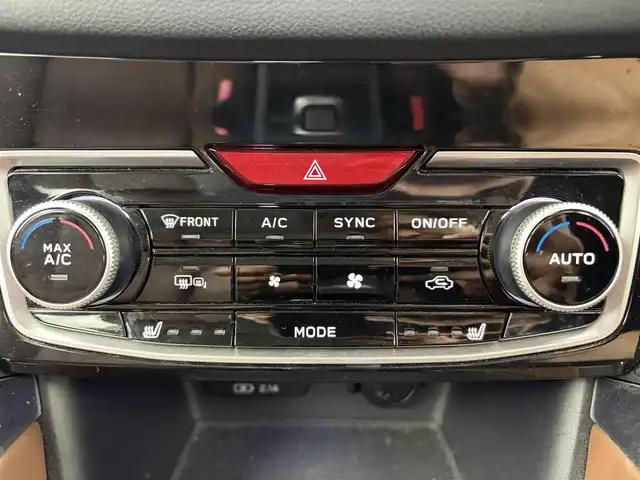 スバル フォレスター ハイブリッド アドバンス 愛知県 2018(平30)年 3.1万km クリスタルブラックシリカ アイサイト/サンルーフ/純正ナビ/Bluetooth接続/DVD/CD/フルセグTV/AM/FM/バック/サイドカメラ/ETC/レザーシート/メモリー付きパワーシート/シートヒーター/レーダークルーズコントロール/ステアリングスイッチ/ステアリングヒーター/クリアランスソナー/LEDヘッドライト/純正18インチアルミホイール