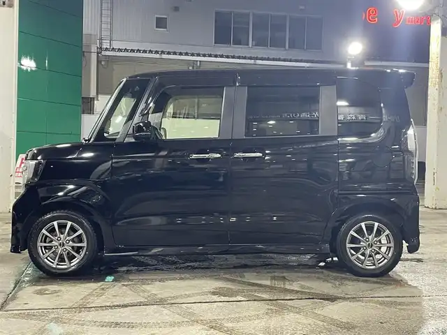 ホンダ Ｎ ＢＯＸ カスタム G EX ホンダセンシング 青森県 2018(平30)年 9.7万km クリスタルブラックパール ワンオーナー/４WD/Gathers製SDナビ/　CD、DVD、USB、SD、BT/フルセグTV/純正エンジンスターター/クルーズコントロール（追従有）/バックカメラ/両側パワースライドドア/ドライブレコーダー/ビルトインETC/前席シートヒーター/ミラーヒーター/純正14インチアルミ（夏タイヤ）車載/クリアランスソナー/保証書/説明書