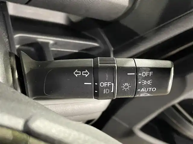 ホンダ Ｎ ＢＯＸ カスタム G EX ホンダセンシング 青森県 2018(平30)年 9.7万km クリスタルブラックパール ワンオーナー/４WD/Gathers製SDナビ/　CD、DVD、USB、SD、BT/フルセグTV/純正エンジンスターター/クルーズコントロール（追従有）/バックカメラ/両側パワースライドドア/ドライブレコーダー/ビルトインETC/前席シートヒーター/ミラーヒーター/純正14インチアルミ（夏タイヤ）車載/クリアランスソナー/保証書/説明書