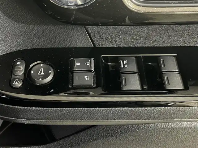 ホンダ Ｎ ＢＯＸ カスタム G EX ホンダセンシング 青森県 2018(平30)年 9.7万km クリスタルブラックパール ワンオーナー/４WD/Gathers製SDナビ/　CD、DVD、USB、SD、BT/フルセグTV/純正エンジンスターター/クルーズコントロール（追従有）/バックカメラ/両側パワースライドドア/ドライブレコーダー/ビルトインETC/前席シートヒーター/ミラーヒーター/純正14インチアルミ（夏タイヤ）車載/クリアランスソナー/保証書/説明書