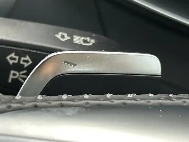 アウディ アウディ Ａ６ アバント 40TDIクワトロ Sライン 滋賀県 2021(令3)年 3.3万km 黒 360°カメラ/４ゾーンオートエアコン/前後ドライブレコーダー/パワーバックドア/全席シートヒーター　黒革シート/全席シートエアコン/バーチャルコックピット/LEDヘッドライト/純正AW19/フルセグテレビ