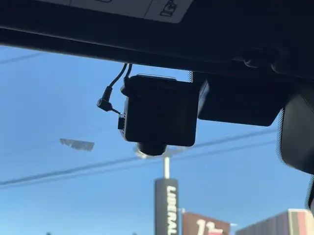 ポルシェ ポルシェ カイエン S 山梨県 2018(平30)年 4.4万km 青 ＳＲ　/薄茶革　/４ＺシートＨ／ベンチＬ／エアコン　/ブルメスター３ＤＳ　/１４ＷＡＹシート　/ナイトＡ　/イージーＣ　/ターボ２１ＡＷ　/アンビエントＬ　/ルーフレール　/マトリＬＥＤ　/純正メモリナビ　/全周囲Ｃ