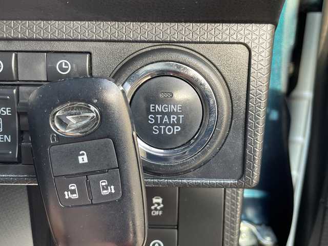 ダイハツ タント カスタム X 岡山県 2021(令3)年 2.9万km レーザーブルークリスタルシャイン 純正ナビ　NMZK-W71D/フルセグTV、Bluetooth、AM、FM/CD、DVD/全方位カメラ/両側パワースライドドア/前席シートヒーター/ハーフレザーシート/純正ドライブレコーダー/両側パワースライドドア/スマートキー/プッシュスタート/リアロールサンシェード/シートバックテーブル/スマートアシスト