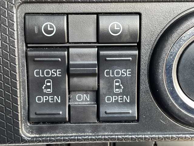 ダイハツ タント カスタム X 岡山県 2021(令3)年 2.9万km レーザーブルークリスタルシャイン 純正ナビ　NMZK-W71D/フルセグTV、Bluetooth、AM、FM/CD、DVD/全方位カメラ/両側パワースライドドア/前席シートヒーター/ハーフレザーシート/純正ドライブレコーダー/両側パワースライドドア/スマートキー/プッシュスタート/リアロールサンシェード/シートバックテーブル/スマートアシスト