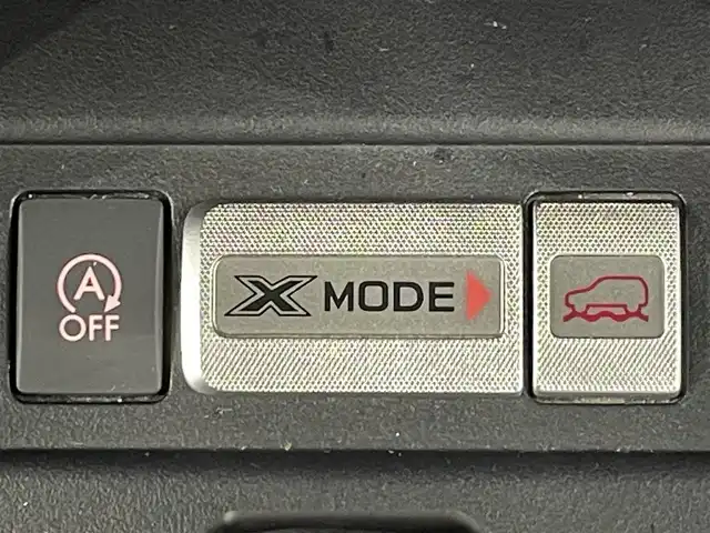 スバル フォレスター 2．0i－L アイサイト 愛知県 2013(平25)年 12.9万km パープルＭ カロッツェリアナビ/（Bluetooth/フルセグTV/CD・DVD再生/SD/AUX)/バックカメラ/アイサイト/シートヒーター/電動パワーシート/衝突軽減ブレーキ/レーダークルーズコントロール/アイドリングストップ/プッシュスタート/　　-スマートキー/純正フロアマット/純正アルミホイール