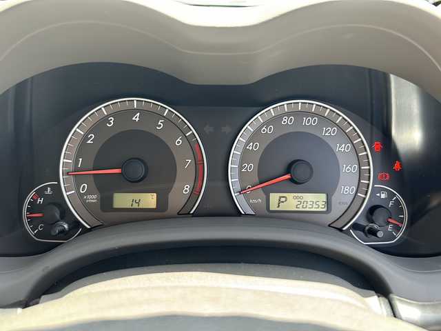 トヨタ カローラ アクシオ X HID エクストラリミテッド 兵庫県 2012(平24)年 2.1万km シルバーM 純正メモリナビ（AM・FM・ワンセグ・CD・DVD）　ETC　ISOFIX　プッシュスタート　オートライト　純正フロアマット　純正レース素材シートカバー　純正ドアバイザー