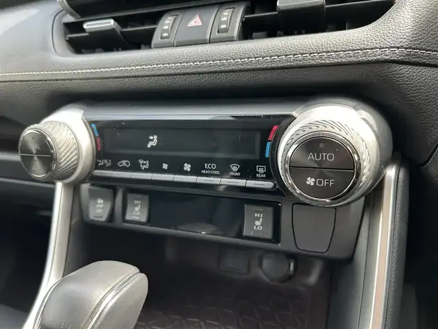 トヨタ ＲＡＶ４ ハイブリットG 長野県 2019(令1)年 3万km ホワイトパールクリスタルシャイン ワンオーナー/フルセグテレビ/バックカメラ/アイドリングストップ/クルーズコントロール/プッシュスタート/純正ETC　ビルトイン/純正フロアマット/純正アルミホイール/純正ナビ/コーナーセンサー/ABS/横滑り防止装置/オートマチックハイビーム/レーンキープアシスト/UVカットガラス