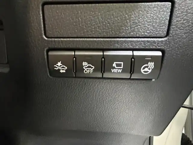 レクサス ＮＸ 300h Iパッケージ 長崎県 2015(平27)年 10.3万km ソニッククォーツ ・ナビ（フルセグTV・BT・CDDVD・SD・FMAM）/・バックカメラ/・ETC/・サンルーフ/・ステアリングヒーター/・クルーズコントロール/・DN席シートヒーター/・DN席パワーシート/・衝突軽減ブレーキ