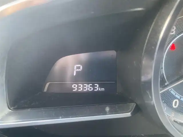 マツダ ＣＸ－３ XD ツーリング 埼玉県 2016(平28)年 9.4万km パール (株)IDOMが運営する【じしゃロン鳩ヶ谷店】の自社ローン専用車両になりますこちらは現金またはオートローンご利用時の価格です。自社ローンご希望の方は別途その旨お申付け下さい/登録時93363km/純正ナビ/　AM/FM/CD/DVD/MSV/BT/フルセグTV/バックカメラ/USB/プッシュスタート/スマートキーx1/革巻きステアリング/ステアリングリモコン/パドルシフト/ヘッドアップディスプレイ/セーフティクルーズパッケージ/　・レーダークルーズコントロール/　・車線逸脱警報システム/　・スマートブレーキサポート/　・ハイビームコントロールシステム/純正18インチAW/LEDヘッドライト/　・オートライト/純正フロアマット/ドアバイザー/電動格納機能付きウインカーミラー/　
