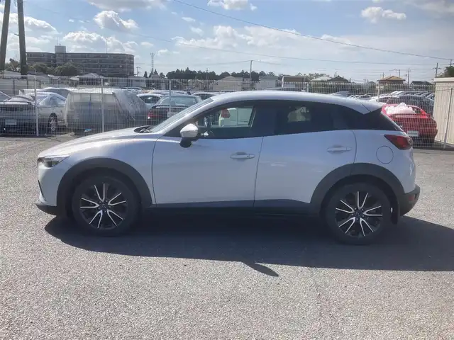 マツダ ＣＸ－３ XD ツーリング 埼玉県 2016(平28)年 9.4万km パール (株)IDOMが運営する【じしゃロン鳩ヶ谷店】の自社ローン専用車両になりますこちらは現金またはオートローンご利用時の価格です。自社ローンご希望の方は別途その旨お申付け下さい/登録時93363km/純正ナビ/　AM/FM/CD/DVD/MSV/BT/フルセグTV/バックカメラ/USB/プッシュスタート/スマートキーx1/革巻きステアリング/ステアリングリモコン/パドルシフト/ヘッドアップディスプレイ/セーフティクルーズパッケージ/　・レーダークルーズコントロール/　・車線逸脱警報システム/　・スマートブレーキサポート/　・ハイビームコントロールシステム/純正18インチAW/LEDヘッドライト/　・オートライト/純正フロアマット/ドアバイザー/電動格納機能付きウインカーミラー/　