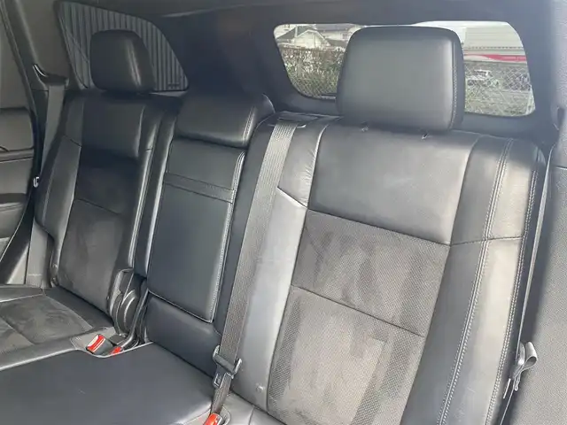 クライスラー・ジープ ジープ グランドチェロキー アルティテュード 福岡県 2015(平27)年 8.6万km ブライトホワイト 純正ナビ/CD/Bluetooth/USB/フルセグTV/後席社外モニター/クルーズコントロール/黒半革/シートヒーター/パワーシート/Bカメラ/ETC/スマートキー/スペアキー×1/オートワイパー/コーナーセンサー/HIDヘッドライト/保証書/取扱説明書