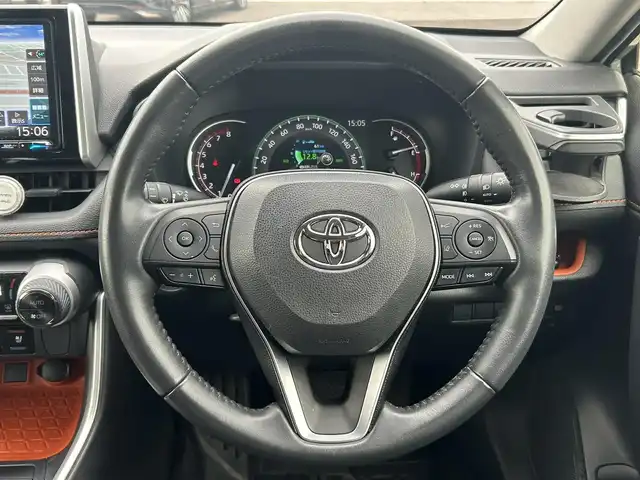 トヨタ ＲＡＶ４ アドベンチャー 道南・函館 2022(令4)年 5.8万km アーバンカーキ /社外メモリナビ//フルセグTV//純正エンジンスターター//ドライブレコーダー前後//バックカメラ//運転席パワーシート//前席ベンチレーションシート//ステアリングヒーター//ワイパーデアイサー//社外ラバーマット//プリクラッシュセーフティ//レーンディパーチャーアラート//レーダークルーズコントロール//クリアランスソナー//オートマチックハイビーム//LEDヘッドライト//オートライト//スマートキー//エンジンプッシュスタート//寒冷地仕様//ワンオーナー