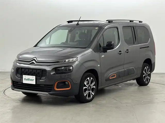 シトロエン シトロエン ベルランゴ ロング シャインブルーHDiXTRパック 福岡県 2023(令5)年 3.6万km グレー 純正ディスプレイオーディオ　/バック／サイドカメラ　/ＥＴＣ　/前方ドライブレコーダー　/クルーズコントロール　/コーナーセンサー　/レーンキープ　/ブラインドスポットモニター　/純正１７インチＡＷ　/ＬＥＤライト　/ルーフレール