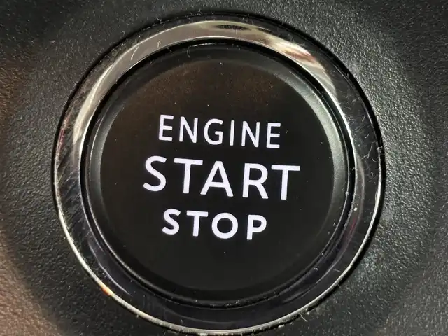 シトロエン シトロエン ベルランゴ ロング シャインブルーHDiXTRパック 福岡県 2023(令5)年 3.6万km グレー 純正ディスプレイオーディオ　/バック／サイドカメラ　/ＥＴＣ　/前方ドライブレコーダー　/クルーズコントロール　/コーナーセンサー　/レーンキープ　/ブラインドスポットモニター　/純正１７インチＡＷ　/ＬＥＤライト　/ルーフレール