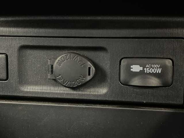 トヨタ プリウス α S 茨城県 2015(平27)年 7.5万km グレーメタリック ワンオーナー　純正ナビ　フルセグＴＶ　バックモニター　ビルトインＥＴＣ　ＬＥＤライト　純正１６インチアルミホイール　オートライト　横滑り防止装置　スマートキ―　アイドリングストップ　純正フロアマット