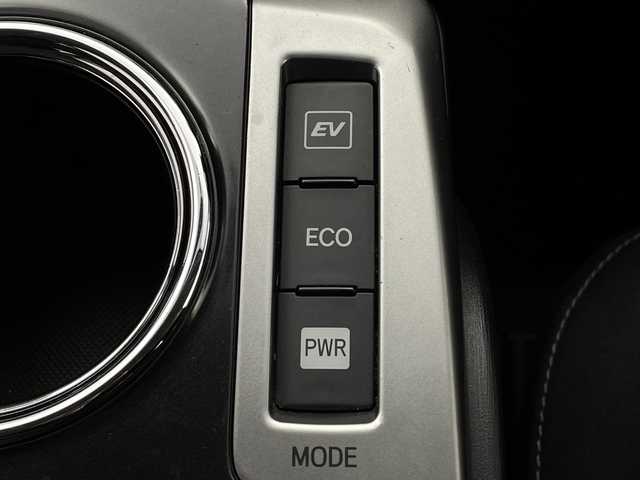 トヨタ プリウス α S 茨城県 2015(平27)年 7.5万km グレーメタリック ワンオーナー　純正ナビ　フルセグＴＶ　バックモニター　ビルトインＥＴＣ　ＬＥＤライト　純正１６インチアルミホイール　オートライト　横滑り防止装置　スマートキ―　アイドリングストップ　純正フロアマット