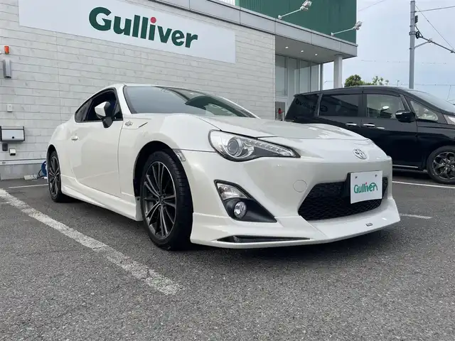トヨタ ８６ GT 神奈川県 2014(平26)年 4.7万km パール