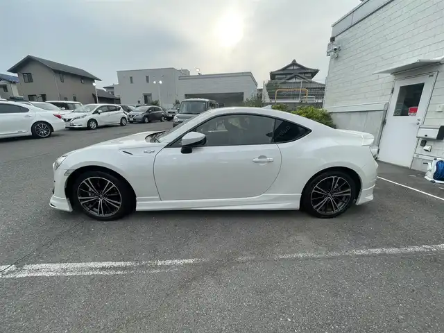 トヨタ ８６ GT 神奈川県 2014(平26)年 4.7万km パール
