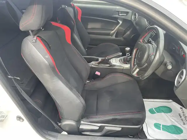 トヨタ ８６ GT 神奈川県 2014(平26)年 4.7万km パール