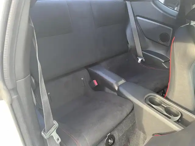 トヨタ ８６ GT 神奈川県 2014(平26)年 4.7万km パール