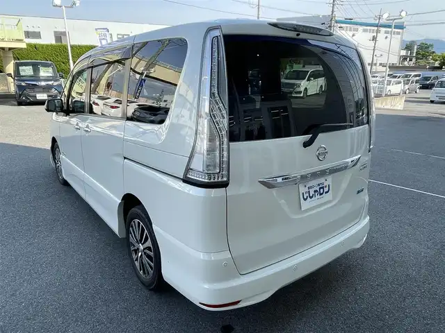 日産 セレナ HWS S HV Vセレ +SeftyⅡ 山梨県 2016(平28)年 8.8万km ブリリアントホワイトパール (株)IDOMが運営する【じしゃロン甲府店】の自社ローン専用車両になります。/こちらは現金またはオートローンご利用時の価格です。自社ローンご希望の方は別途その旨お申付け下さい/アラウンドビューモニター/純正エアロ/７型ＳＤナビ/Ｂｌｕｅｔｏｏｔｈ接続/ドライブレコーダー/クルーズコントロール/スマートキー/プッシュスタート/コーナーセンサー/パーキングアシスト/保証書取説