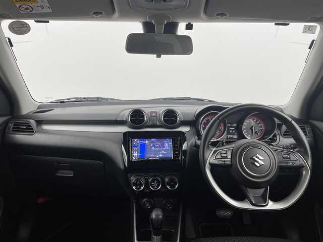 スズキ スイフト RS 大分県 2020(令2)年 7.7万km スーパーブラックパール 純正７型ナビ　CN-RZ753W/（CD/DVD/BT/SD/フルセグTV)/バックカメラ/ＥＴＣ/デュアルブレーキセンサーサポート/車線逸脱警報装置/ふらつき警報装置/先行車発信お知らせ機能/パドルシフト/シートヒーター/ステアリングリモコン/電動格納ミラー/フォグランプ/スペアキー1本