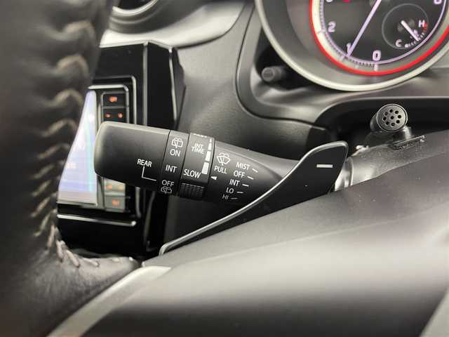 スズキ スイフト RS 大分県 2020(令2)年 7.7万km スーパーブラックパール 純正７型ナビ　CN-RZ753W/（CD/DVD/BT/SD/フルセグTV)/バックカメラ/ＥＴＣ/デュアルブレーキセンサーサポート/車線逸脱警報装置/ふらつき警報装置/先行車発信お知らせ機能/パドルシフト/シートヒーター/ステアリングリモコン/電動格納ミラー/フォグランプ/スペアキー1本