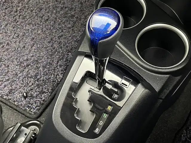 トヨタ アクア クロスオーバー 茨城県 2018(平30)年 1.6万km グレーメタリック 社外ナビ（CN-AS300D）/フルセグTV/Bluetooth/バックカメラ/寒冷地仕様/ハーフレザーシート/レーンアシスト/衝突軽減ブレーキ/横滑り防止装置/電格ミラー/ステアリングリモコン/フロントフォグランプ