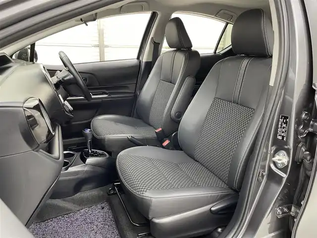 トヨタ アクア クロスオーバー 茨城県 2018(平30)年 1.6万km グレーメタリック 社外ナビ（CN-AS300D）/フルセグTV/Bluetooth/バックカメラ/寒冷地仕様/ハーフレザーシート/レーンアシスト/衝突軽減ブレーキ/横滑り防止装置/電格ミラー/ステアリングリモコン/フロントフォグランプ