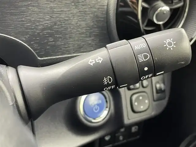 トヨタ アクア クロスオーバー 茨城県 2018(平30)年 1.6万km グレーメタリック 社外ナビ（CN-AS300D）/フルセグTV/Bluetooth/バックカメラ/寒冷地仕様/ハーフレザーシート/レーンアシスト/衝突軽減ブレーキ/横滑り防止装置/電格ミラー/ステアリングリモコン/フロントフォグランプ