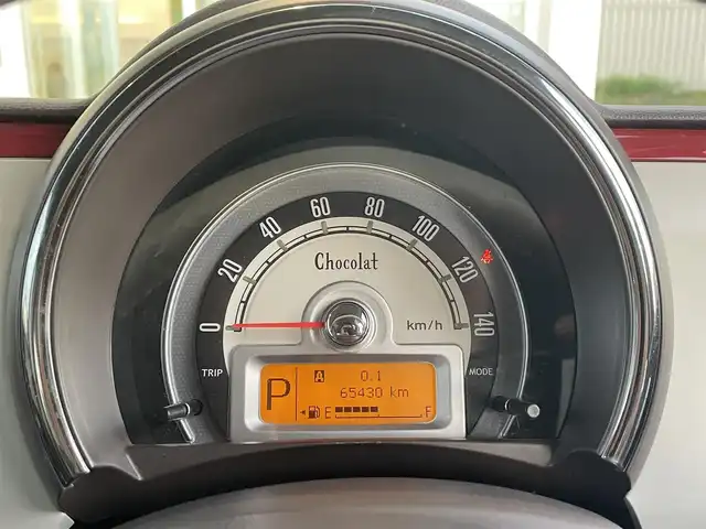 スズキ ラパン ショコラ G 道央・札幌 2014(平26)年 6.6万km ブルーイッシュブラックパール3 ・4WD/・純正ナビ（BT&ワンセグ）/・社外ドライブレコーダー/・電動格納ミラー/・プッシュスタート/・インテリキー/・HIDヘッドライト/・オートライト/・D側シートヒーター/・純正フロアマット/・純正スチールホイール付きサマータイヤ