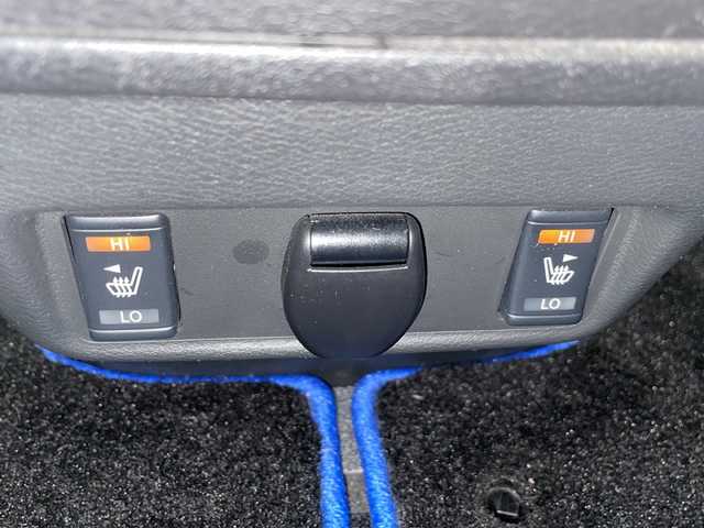 日産 セレナ e－パワー ハイウェイスター V 埼玉県 2021(令3)年 5.9万km ダイヤモンドブラック 純正SDナビ　/全方位カメラ　/ＢＳＭ　/シートヒーター　/プロパイロット　/ビルトインＥＴＣ　/デジタルインナーミラー　/ドライブレコーダー　/ステアリングヒーター　/両側パワースライドドア　/ブレードホールド　/ＬＥＤ/純正フロアマット/純正アルミホイール/フロントフォグランプ/ウィンカーミラー/ドアバイザー/プッシュスタート/スマートキー